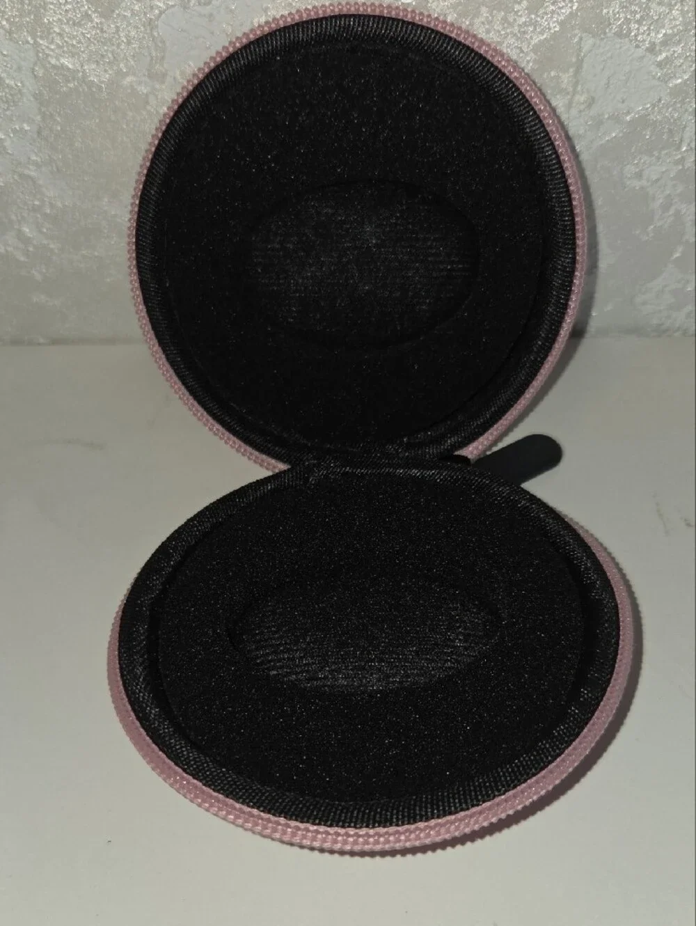 Invicta Rose Pink Round Hard Travel Case